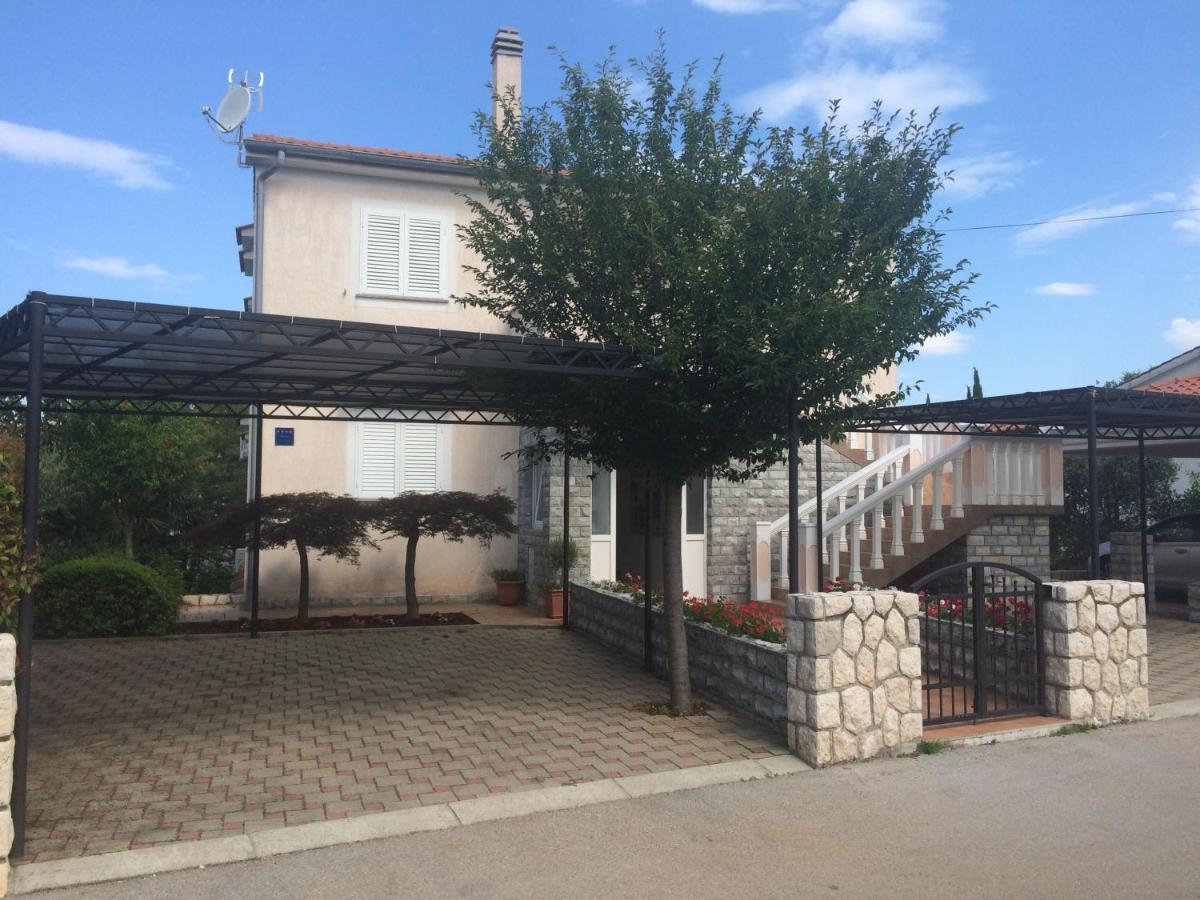 Apartments Malinska - Apartment 1 외부 사진
